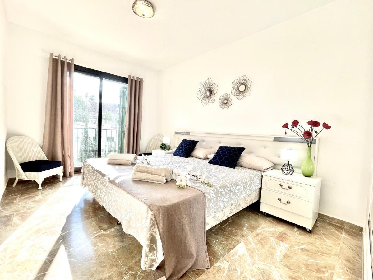 Riviera By The Beach 2 Bedroom Apartment Sitio de Calahonda Exterior foto